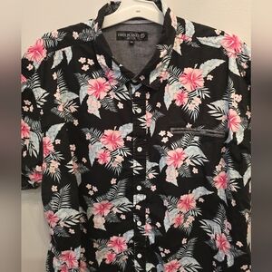 Free Planet Men's Black Floral Shirt